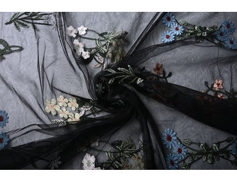 Mesh Geborduurd Isabella