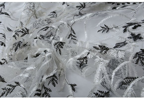 Mesh Embroidered Emma White Black