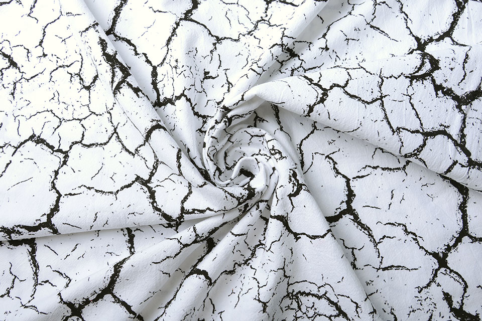 100% Washed Cotton Dipinto Crackle
