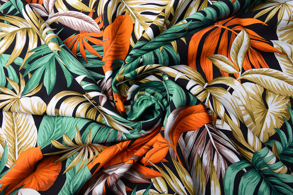100% Viscose Tropical Leaves Black