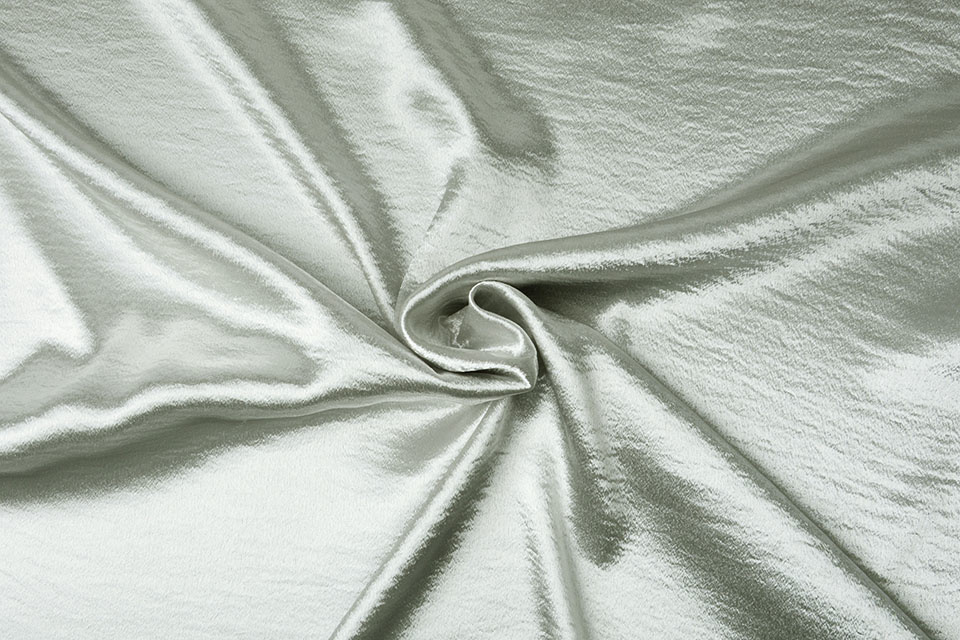 Crinkle Krepp-Satin Silber