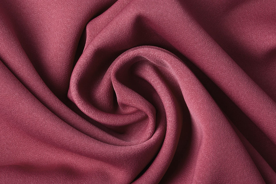 Crêpe Gabardine Dark Old Pink - YES Fabrics