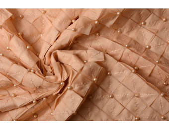 Mesh 3D Pearl Naomi Salmon