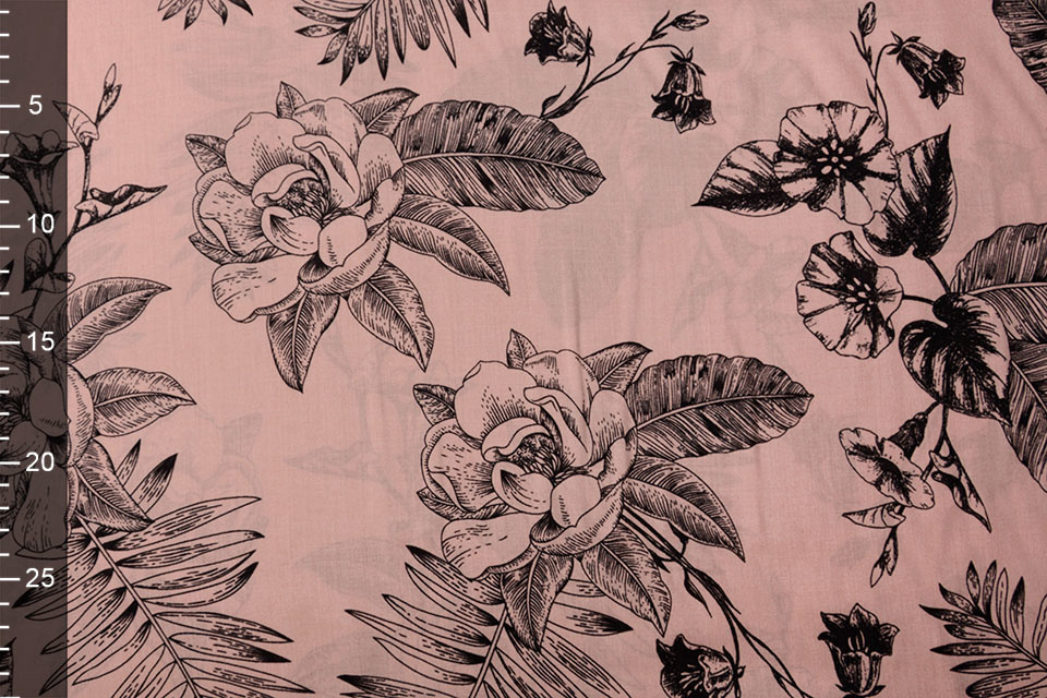 100% Viscose Scarlett Flowers Powder Pink