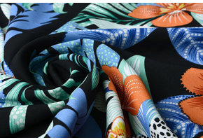 100% Viscose Flores Hawaianas Zwart