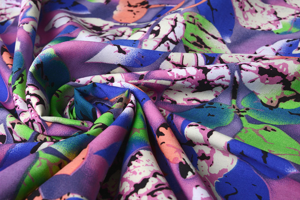100% Viscose Zola Crumple Leaves Neon Lilac