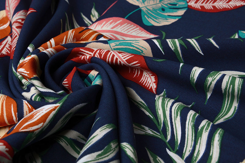100% Viskose Bounty Blätter Marineblau