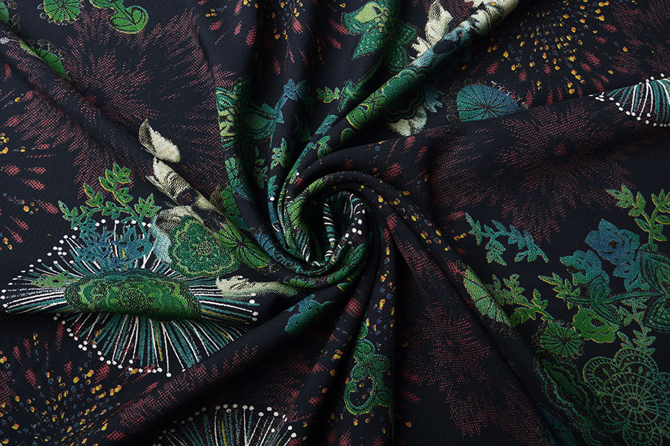 100% Viscose Flores Unicas Groen