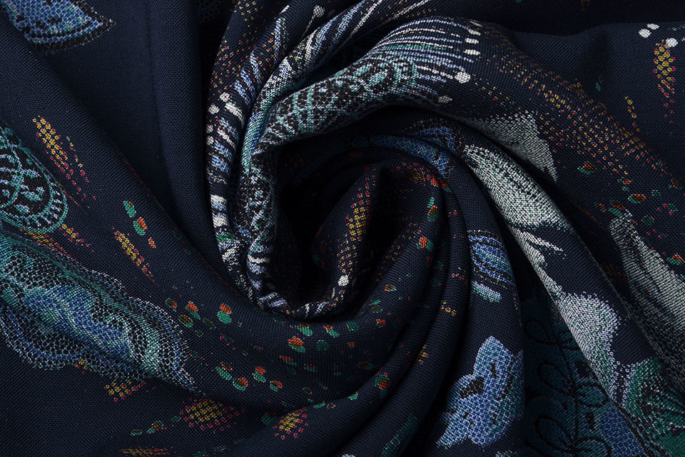 100% Viscose Flores Unicas Blue