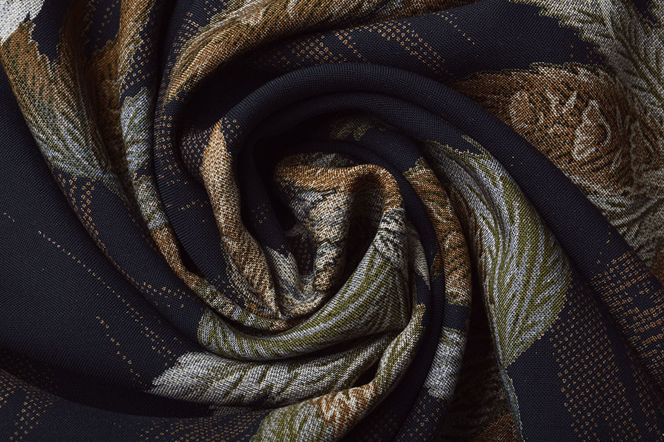 100% Viscose Japanse Maple Brown