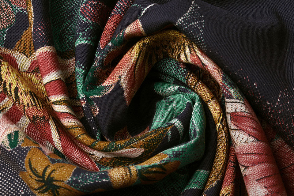 100% Viscose Margriet Bloemen Rood