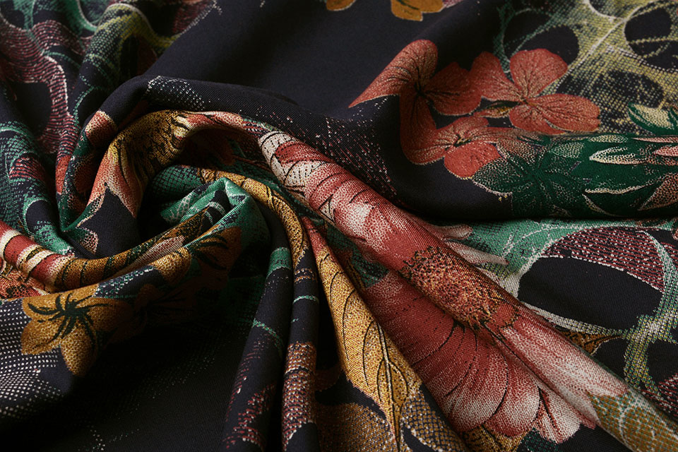 100% Viscose Margriet Bloemen Rood