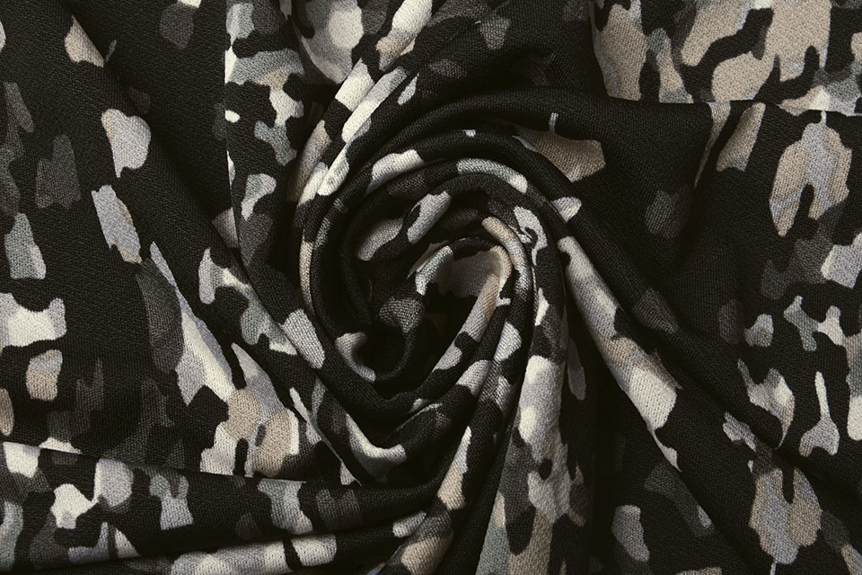Jersey Crepe Camouflage Multi Zwart