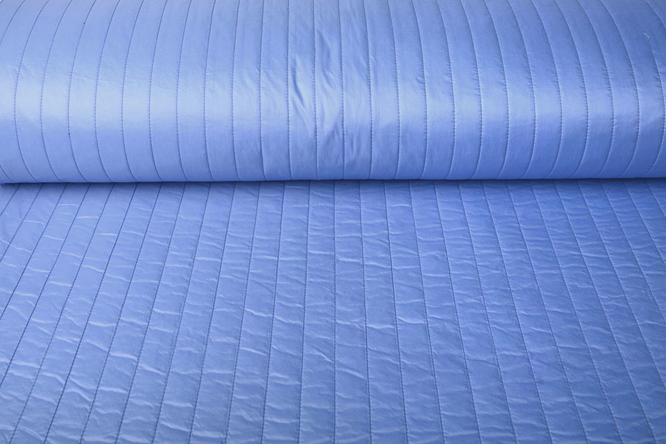 Dubbelzijdig Gewatteerde Jassenstof Donker Baby Blauw