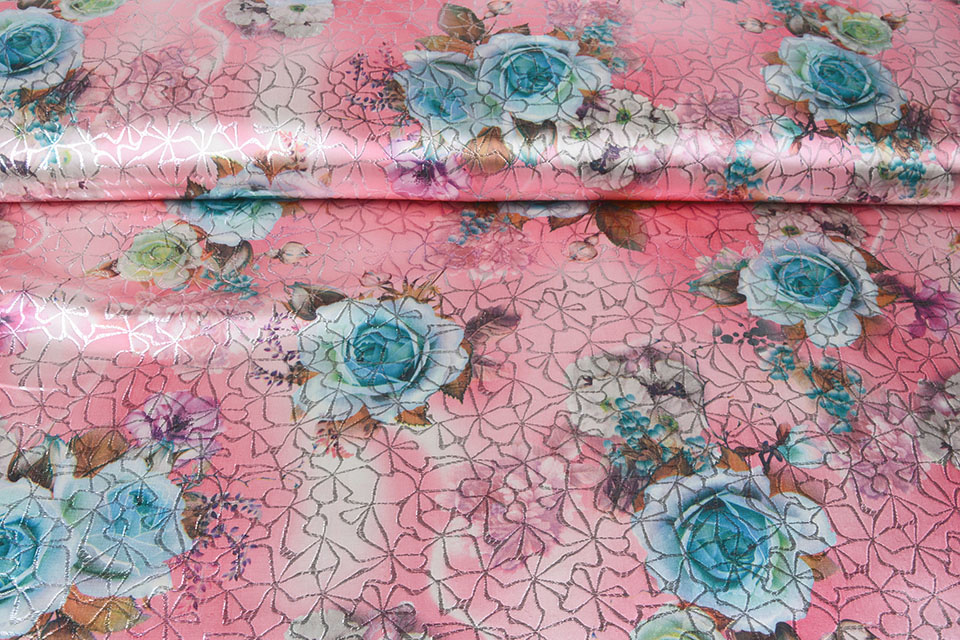 Brocade Ornamental Motif Kiemura Pink