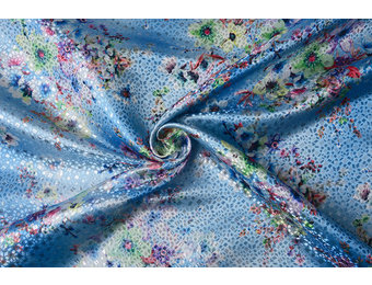 Brocade Diamond Motif Timanti Blue