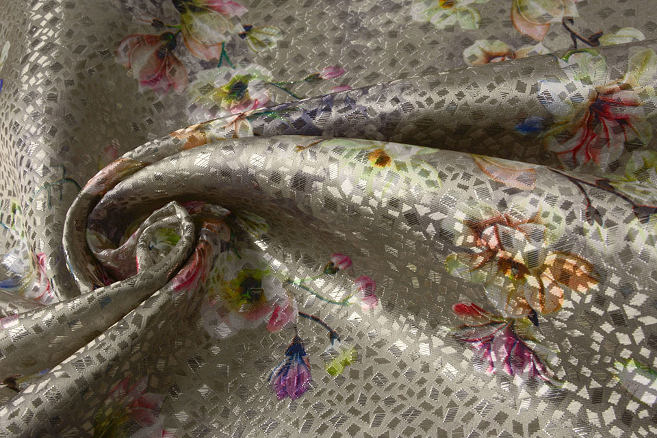 Brocade Diamond Motif Timanti Taupe