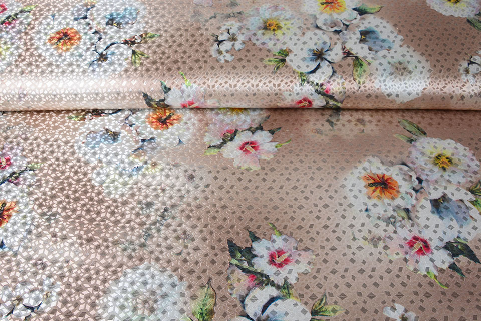 Brocade Diamond Motif Timanti Powder Pink