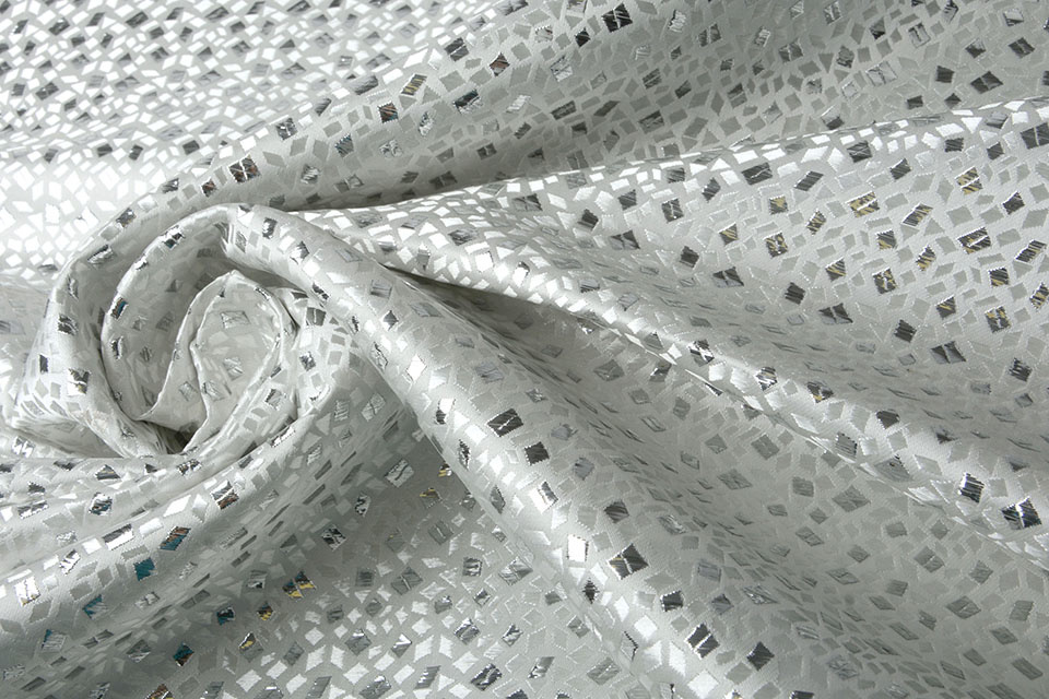 Brocade Diamond Motif Timanti Silver