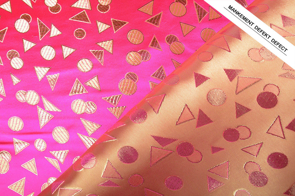 Brocade Derecha Pink
