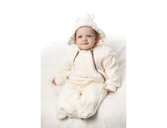 139. Baby Anzug 68/86