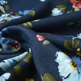 Sweatstoff Alpenfleece Denim Große Blumen Marineblau