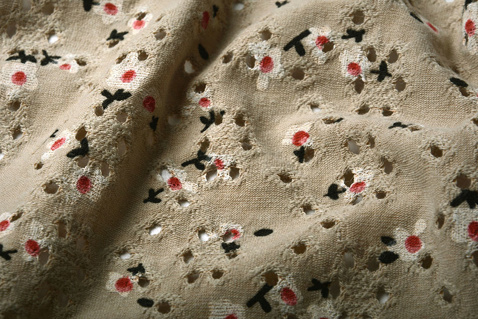 Katoen Jersey Broderie Bloemen Taupe