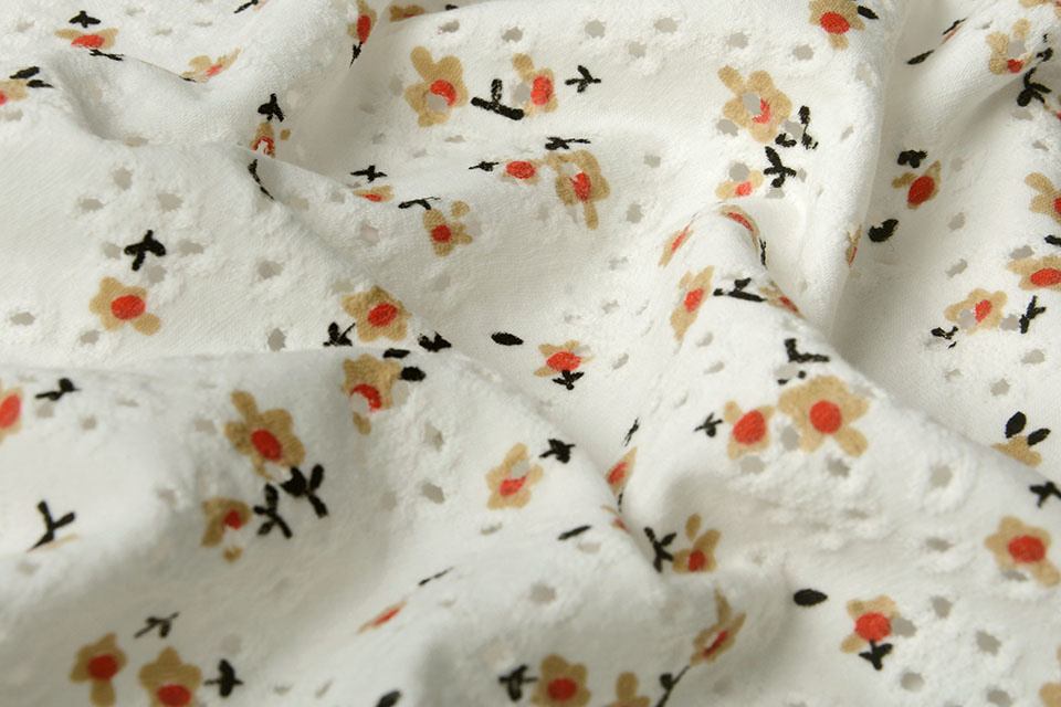 Katoen Jersey Broderie Bloemen Creme