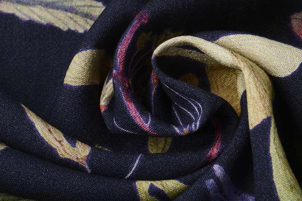 Viscose Digitaal Vogels en Vlinders Marine Blauw
