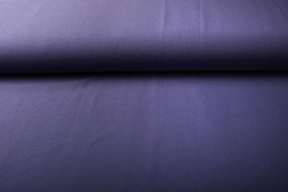 Crepe Stretch Dunkellila
