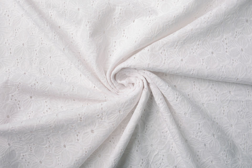 Broderie Katoen Saar Wit