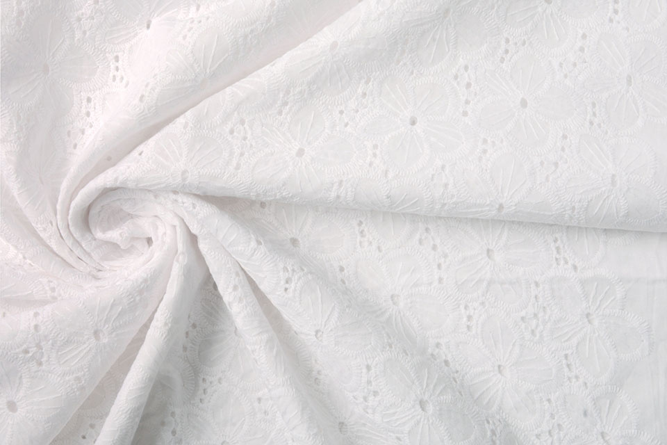 Broderie Katoen Saar Wit
