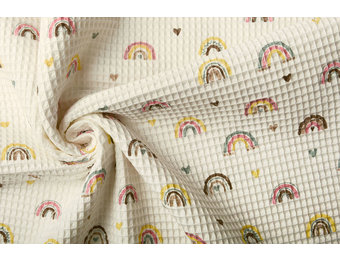 Waffel Regenbogen mit Herzen Creme