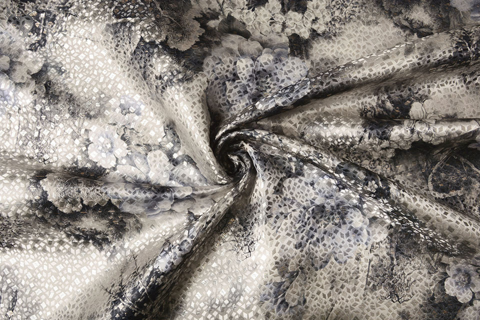 Brocade Diamond Motif Timanti Grey