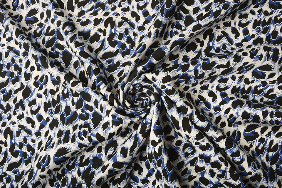 100% Viscose Madoa Blue