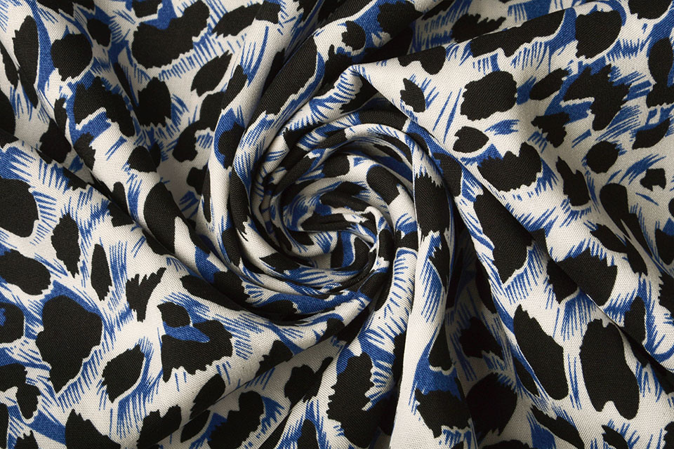 100% Viscose Madoa Blue