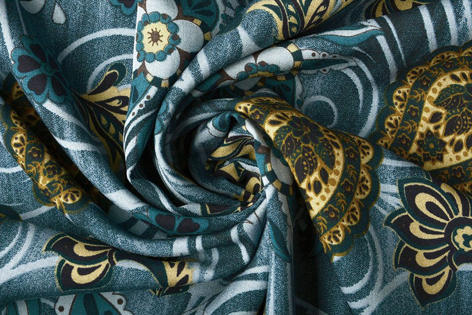 100% Viskose Blumen Paisley Blau