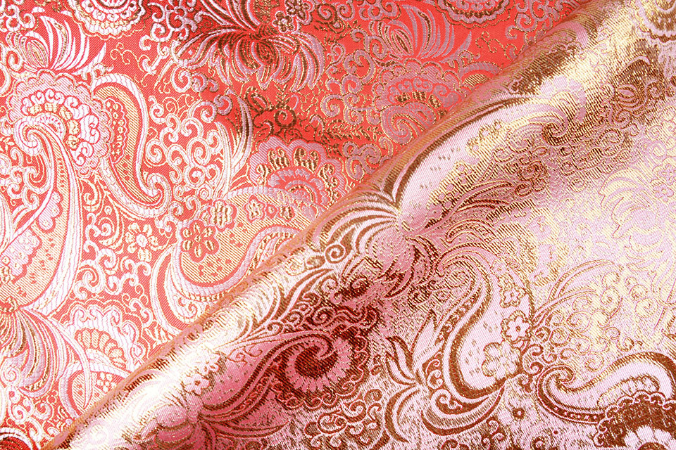 Brokat Whakangaro Rot Gold