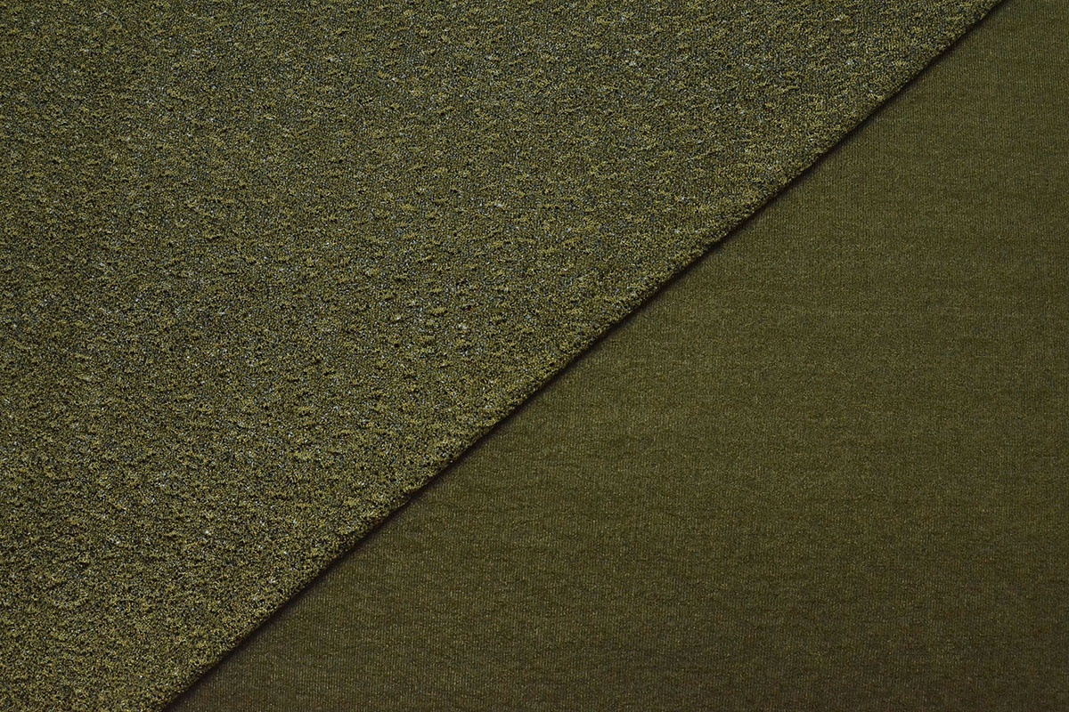 Gestrickter Jersey Flocken Moosgrün