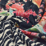 Scuba Crepe Printed Flores Navy Blue