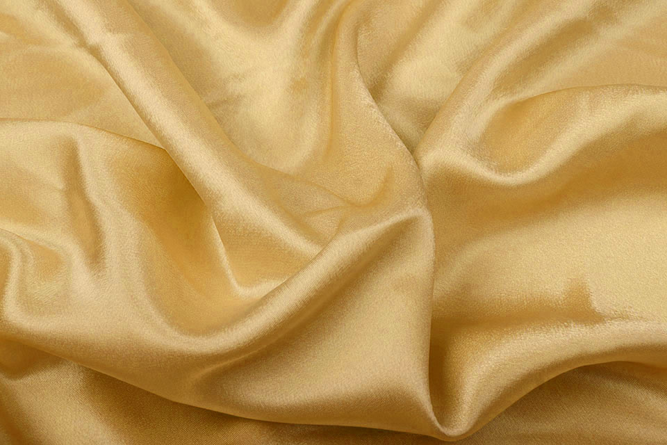 Crêpe Satin Mat gold