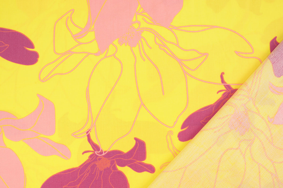 100% Viscose Annika Bloemen Geel