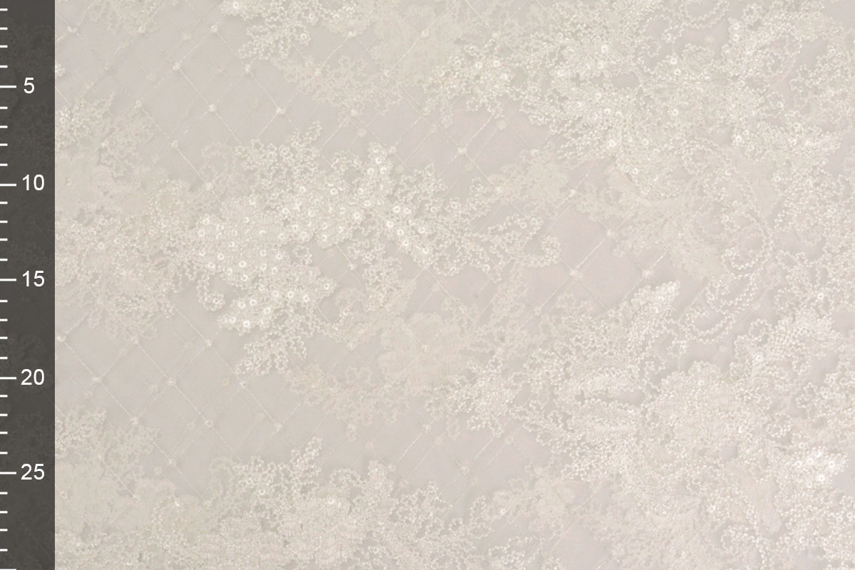 Mesh Embroidered Sequins Quenya Off-White