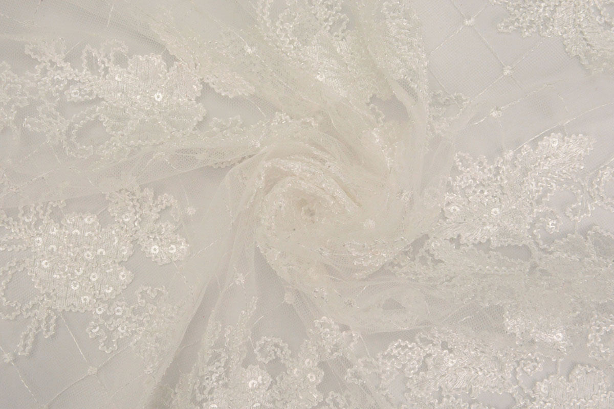 Mesh Embroidered Sequins Quenya Off-White