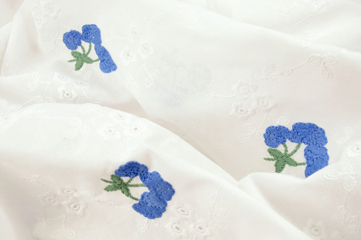 Stickerei Baumwolle Blume Kaylee Blau