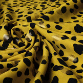 100% Viscose Foil Panter Geel Groen