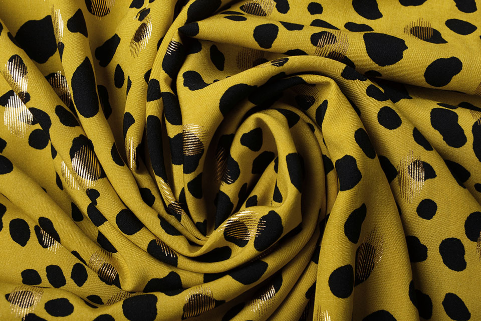 100% Viscose Foil Panther Yellow Green