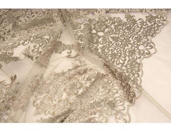 Mesh Embroidered  Alice Taupe