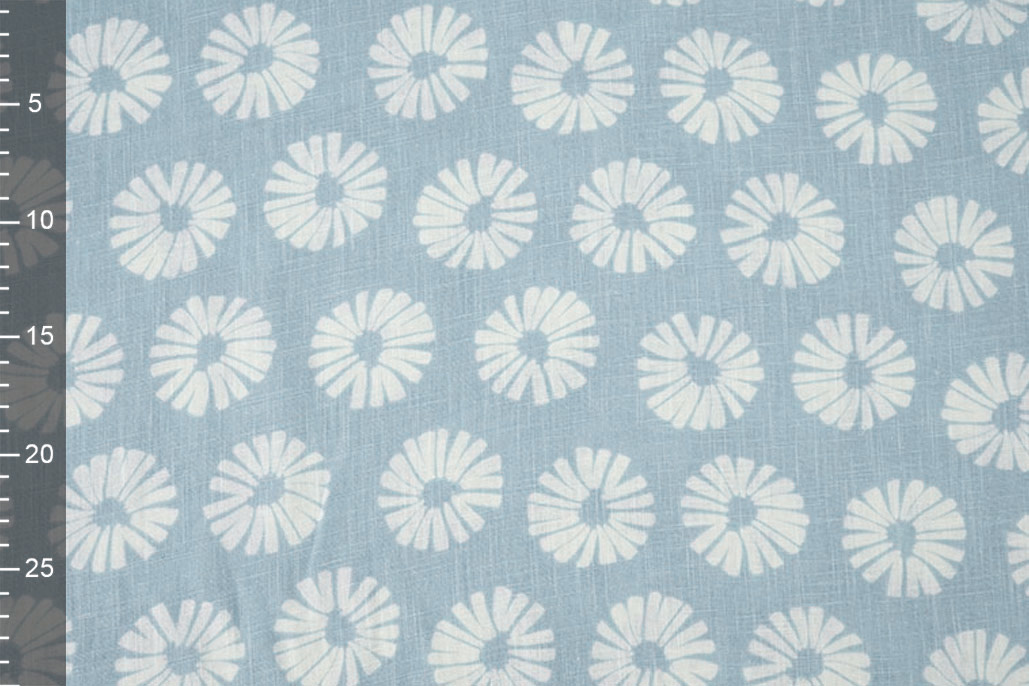 Washed Linen Flowers Light Blue