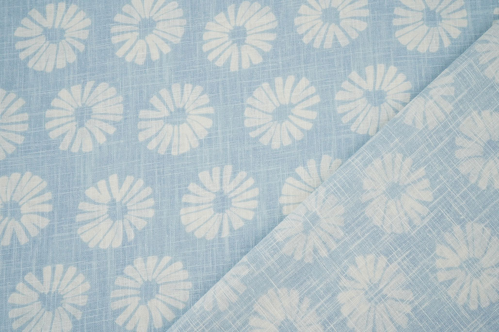 Washed Linen Flowers Light Blue